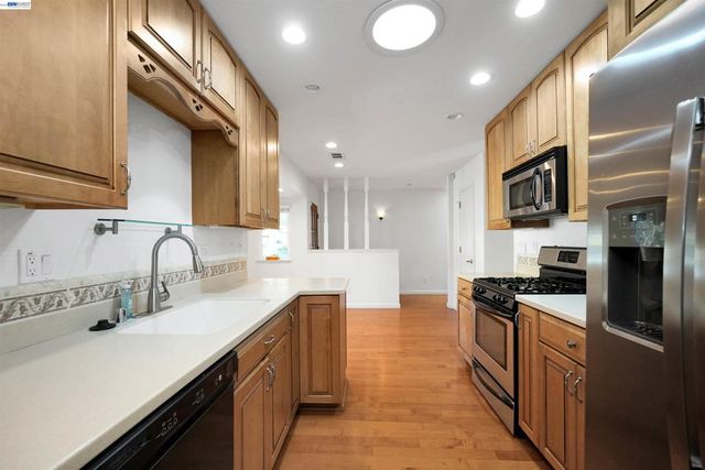 30245 Treeview Street, Hayward, CA 94544