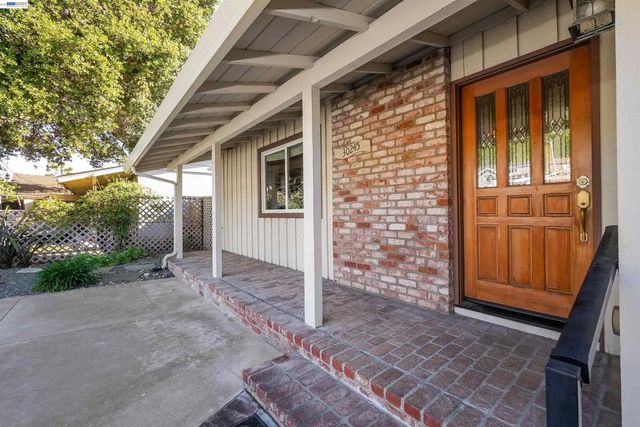 30245 Treeview Street, Hayward, CA 94544