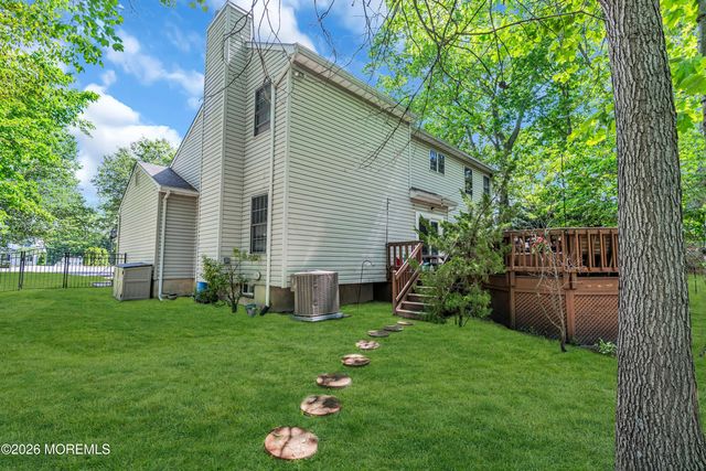 15 Coral Drive, Howell, NJ 07731