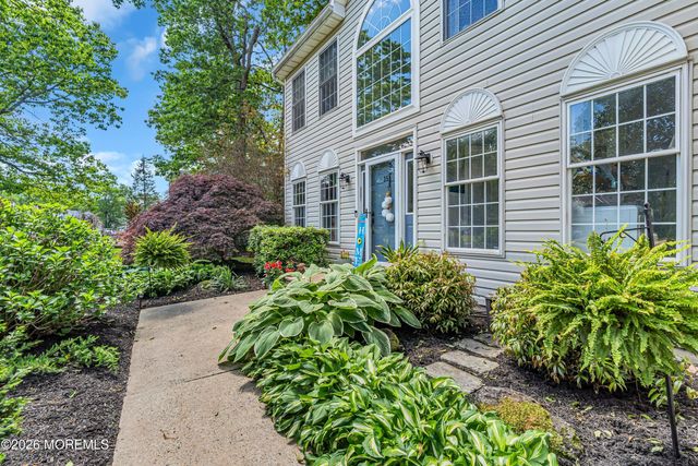 15 Coral Drive, Howell, NJ 07731