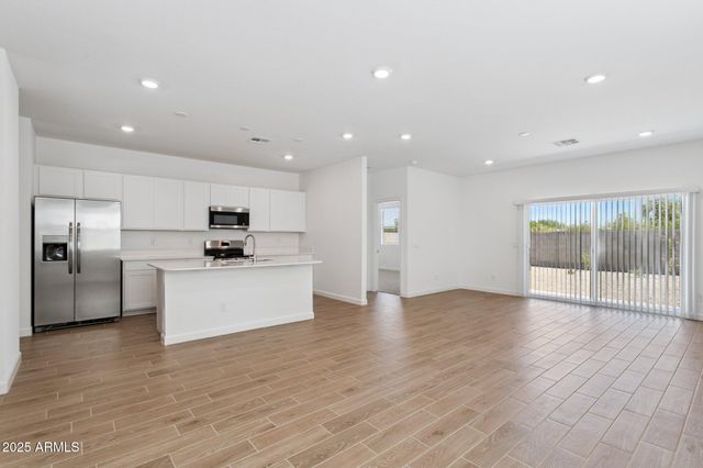 26051 W HASAN Drive, Buckeye, AZ 85326