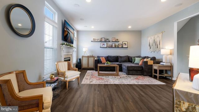 204 KULP DR, Perkasie, PA 18944