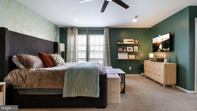 204 KULP DR, Perkasie, PA 18944