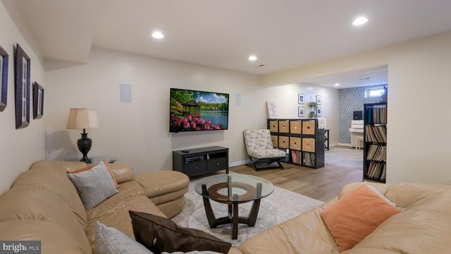 204 KULP DR, Perkasie, PA 18944
