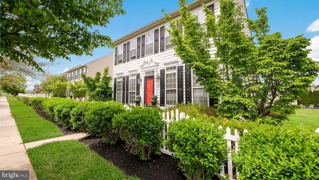 204 KULP DR, Perkasie, PA 18944