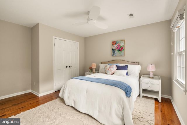 7154 CHESTERFIELD DR, Warrenton, VA 20187