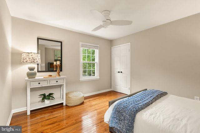 7154 CHESTERFIELD DR, Warrenton, VA 20187