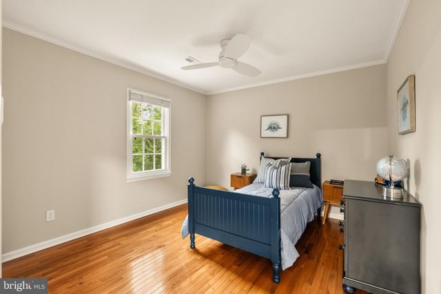 7154 CHESTERFIELD DR, Warrenton, VA 20187