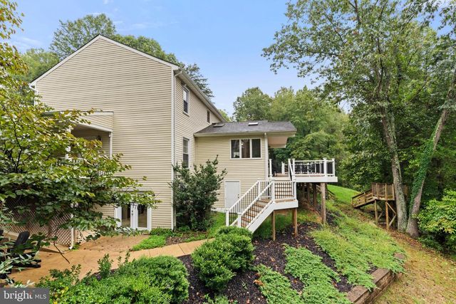 7154 CHESTERFIELD DR, Warrenton, VA 20187