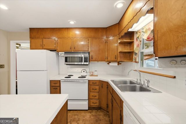 501 Garretts Chapel Road, Chickamauga, GA 30707