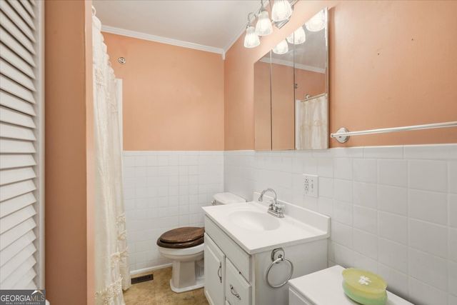 501 Garretts Chapel Road, Chickamauga, GA 30707