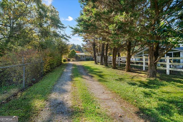 501 Garretts Chapel Road, Chickamauga, GA 30707