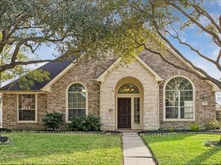 307 Watercrest Harbor Lane, League City, TX 77573
