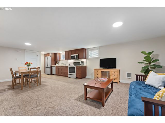 2613 Ne 59TH Ave, Portland, OR 97213
