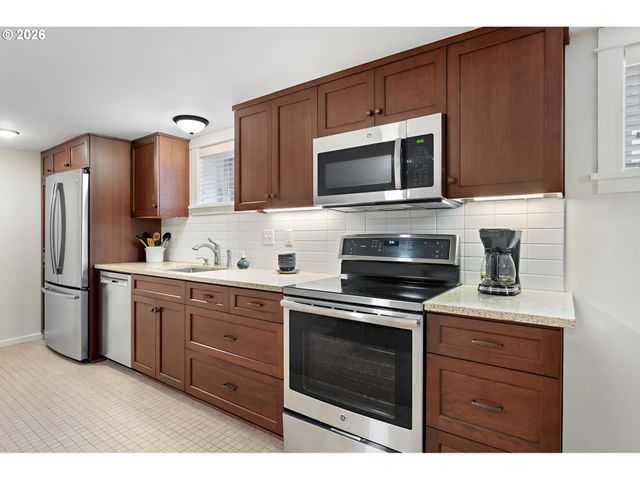 2613 Ne 59TH Ave, Portland, OR 97213