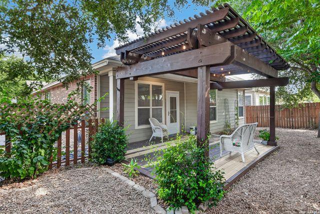 9431 Red Stable Rd, San Antonio, TX 78254
