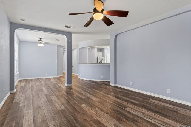 9431 Red Stable Rd, San Antonio, TX 78254
