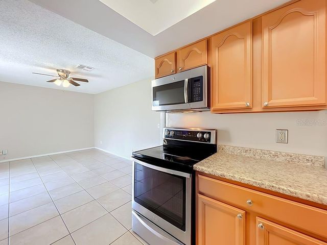 573 BENJAMIN FRANKLIN PLACE, Orlando, FL 32809
