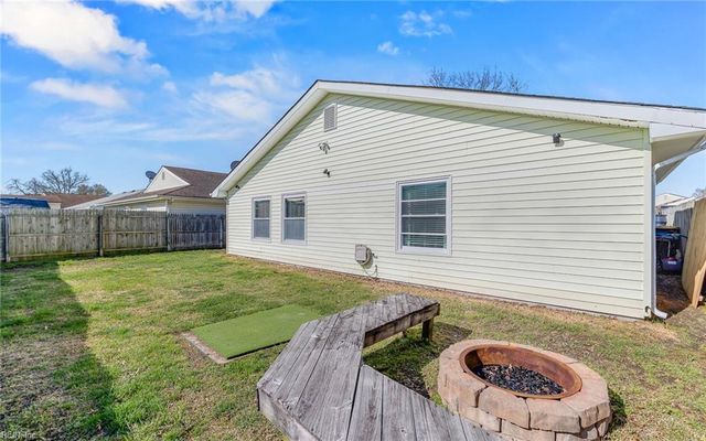 3529 Daffodil CRES, Virginia Beach, VA 23453