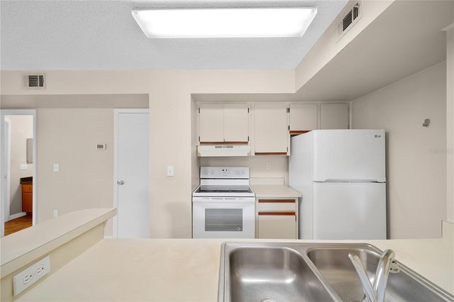 441 FOUNTAINHEAD CIRCLE 174, Kissimmee, FL 34741