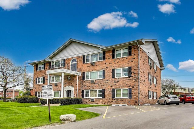 8812 45th Place 12, Brookfield, IL 60513