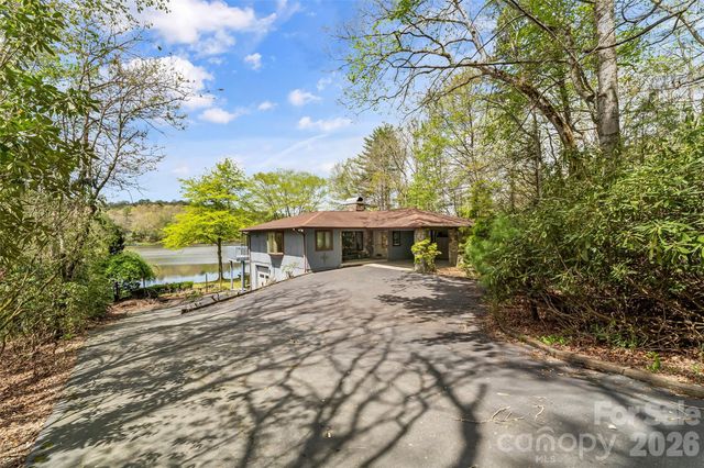 101 Sali Court, Brevard, NC 28712