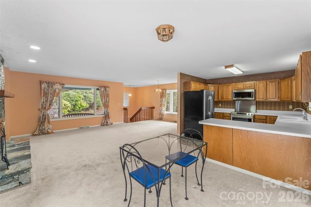 101 Sali Court, Brevard, NC 28712