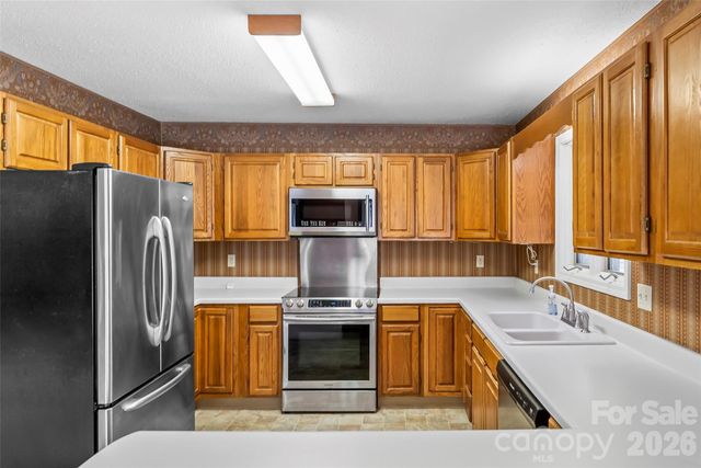 101 Sali Court, Brevard, NC 28712