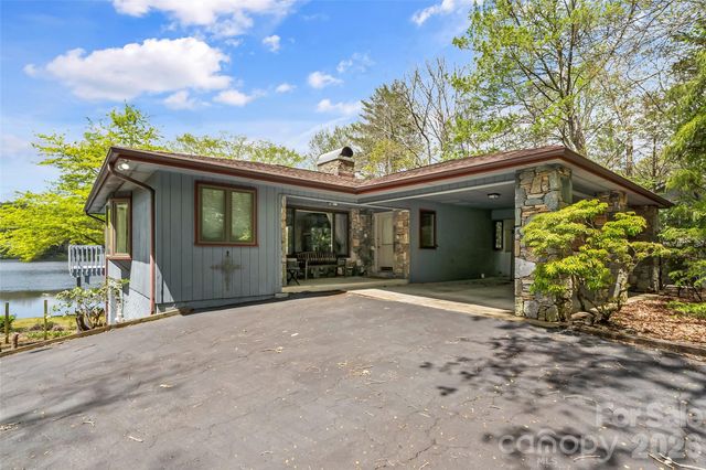101 Sali Court, Brevard, NC 28712