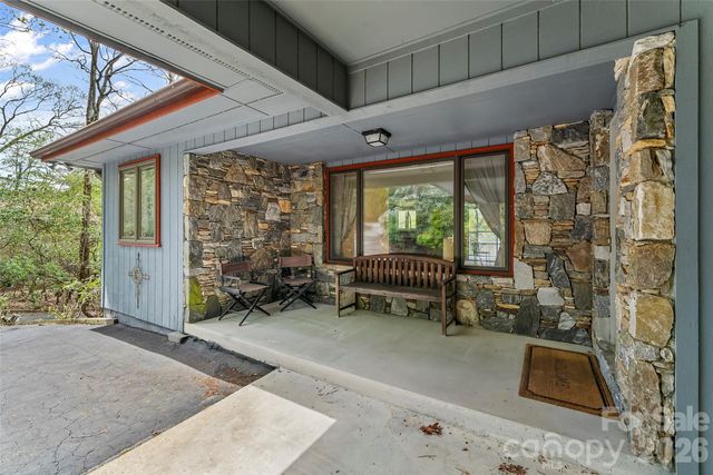 101 Sali Court, Brevard, NC 28712