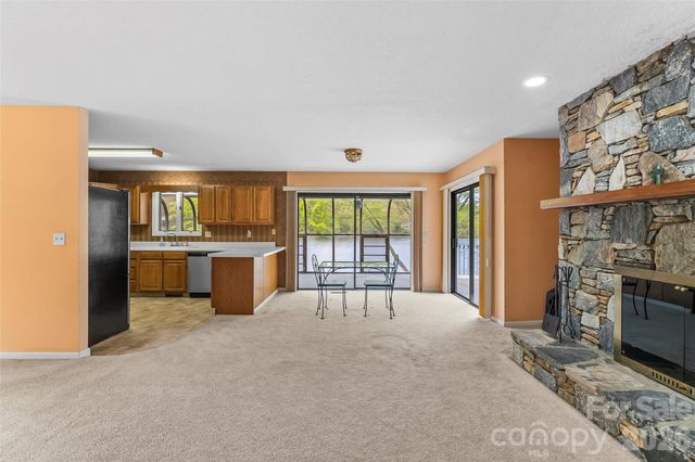 101 Sali Court, Brevard, NC 28712