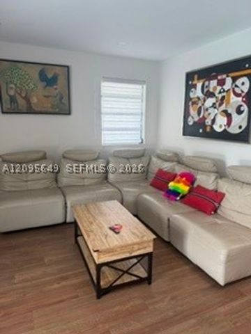 5760 W 14th Ave, Hialeah, FL 33012