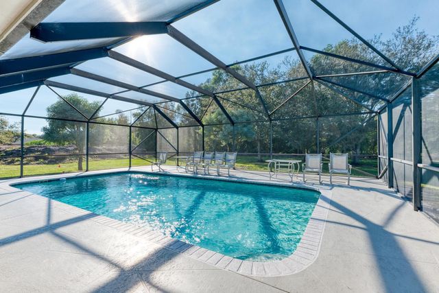 13528 N 6th Court N, Loxahatchee, FL 33470