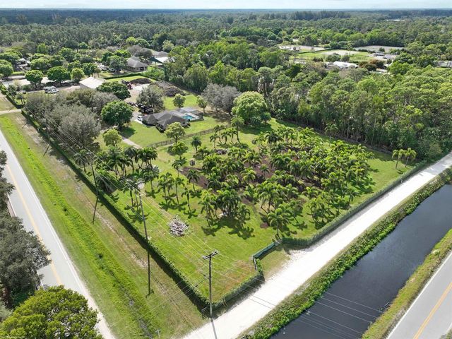 13528 N 6th Court N, Loxahatchee, FL 33470