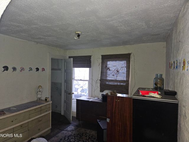 219 Eastern Avenue, Toledo, OH 43609