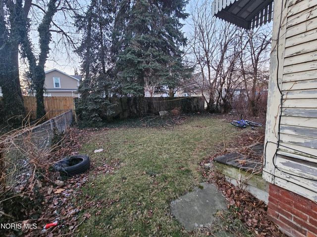 219 Eastern Avenue, Toledo, OH 43609