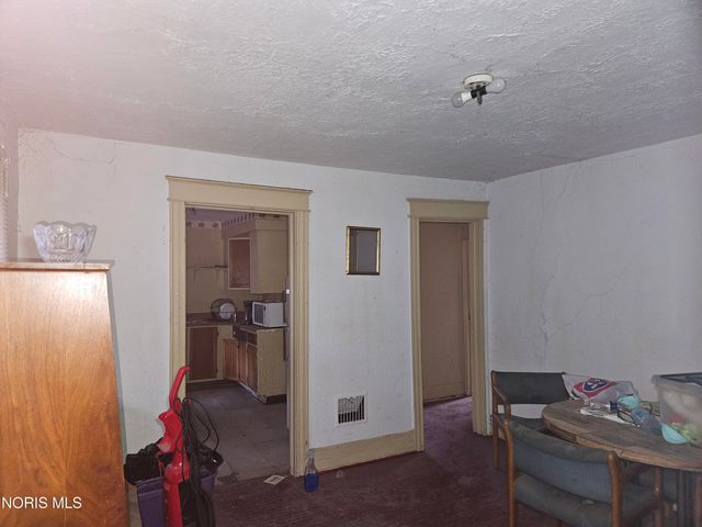 219 Eastern Avenue, Toledo, OH 43609