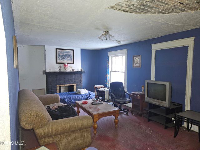 219 Eastern Avenue, Toledo, OH 43609