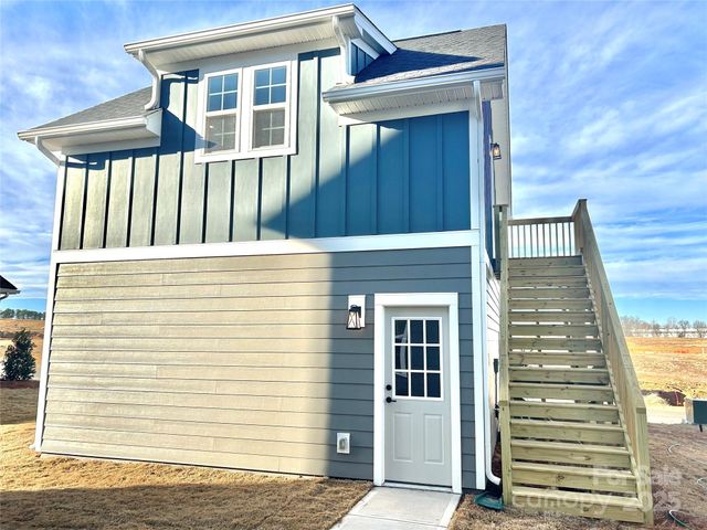 4016 Hickory Place Lane, Pineville, NC 28134