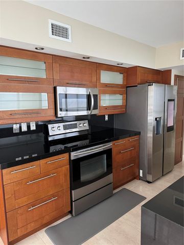 16425 Collins Ave 1011, Sunny Isles Beach, FL 33160