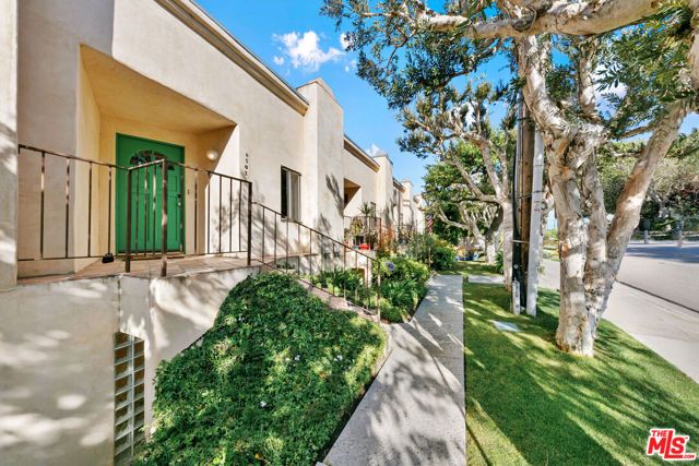 6502 Dume Drive, Malibu, CA 90265