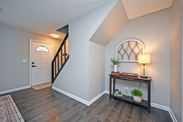 6964 Curtis Way, Florence, KY 41042