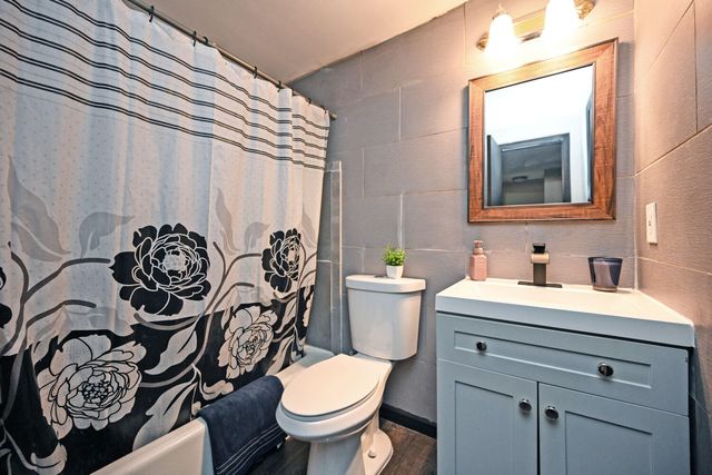 6964 Curtis Way, Florence, KY 41042