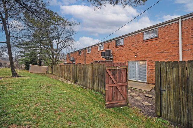 6964 Curtis Way, Florence, KY 41042