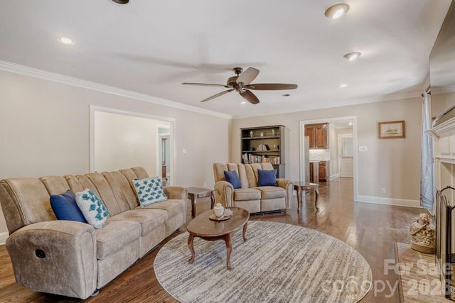 1360 Gallant Court, Rock Hill, SC 29732