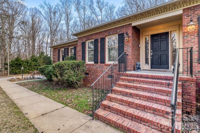 1360 Gallant Court, Rock Hill, SC 29732