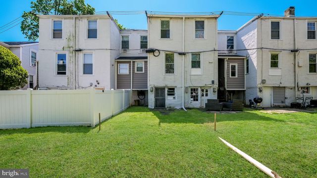 264 N ABERDEEN AVE, Wayne, PA 19087