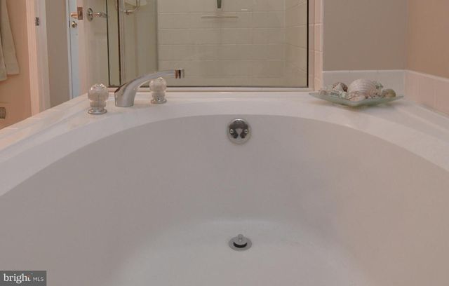 1646 ROCKCRESS DR, Jamison, PA 18929