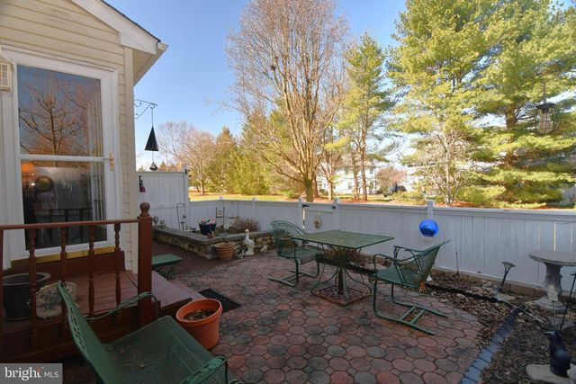 1646 ROCKCRESS DR, Jamison, PA 18929