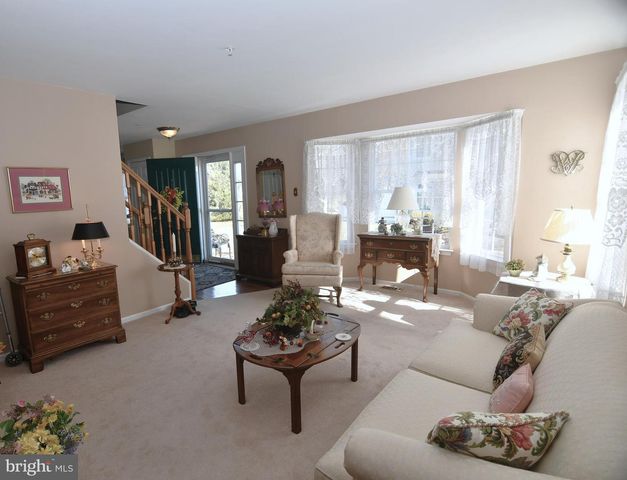 1646 ROCKCRESS DR, Jamison, PA 18929